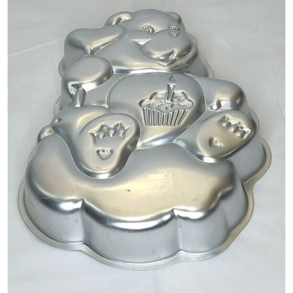 CARE BEARS Wilton '83 VTG Versatile Full Body Cake Pan Mold 2105-1793 B26.1GA721